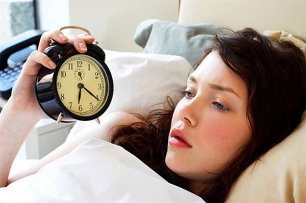 Khó ngủ ở người trẻ tuổi: Nguyên nhân và biện pháp khắc phục hiệu quả